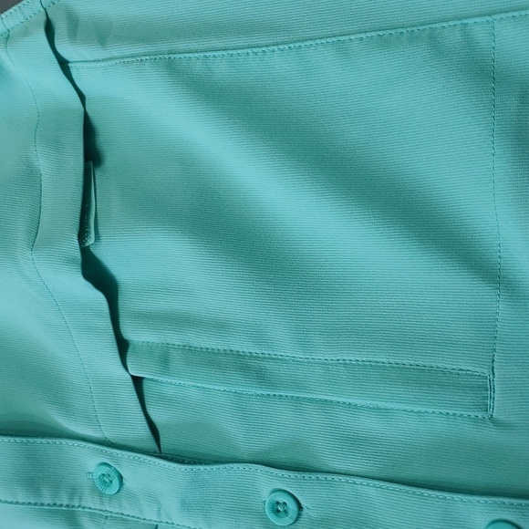 World wide Sportsman sleevless top. Button down with colar. Size large. Fishing. - Picture 9 of 13